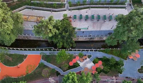 仁寿县：城市“微更新” “绣”出空间“新花样”