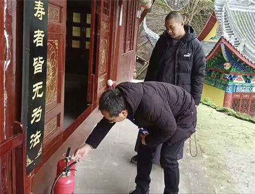 岳池县九龙街道全力做好节前宗教活动场所安全工作