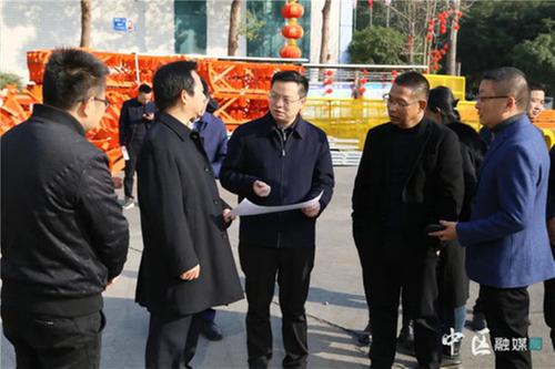 内江市市中区领导督导节后复工复产工作