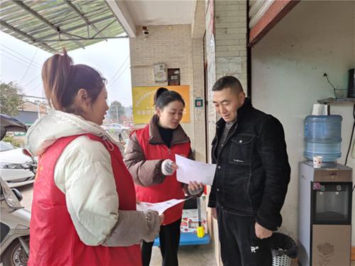 洪雅县:红白理事会 “理”出文明风