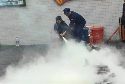 南江县消防大队走进东垭小学