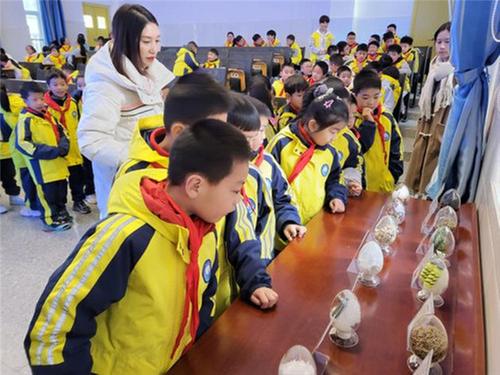 简阳市开展禁毒宣传“进校园”活动