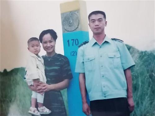 虞小芳：从军嫂到警嫂 不变的爱与担当