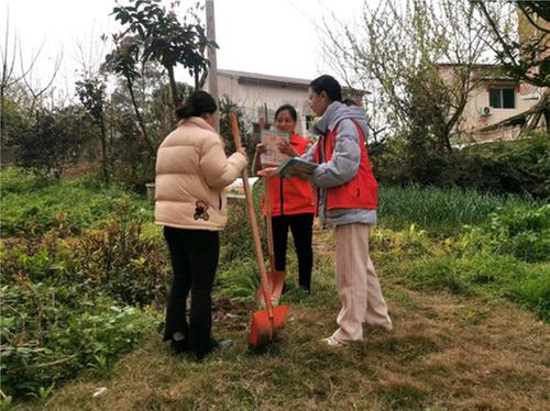 护安镇开展“植禁毒之树，开希望之花”主题宣传活动