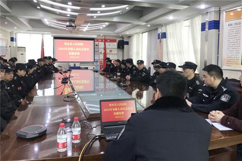 邻水县公安局深入县人民医院开展保卫人员应急处突技能培训