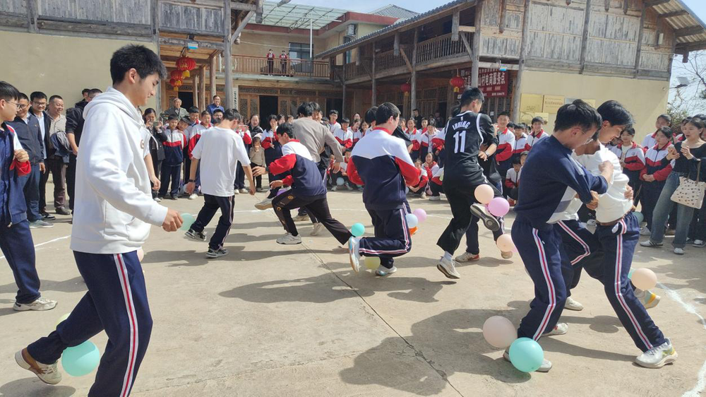 南江县大河镇文昌路校外活动辅导站开展主题活动