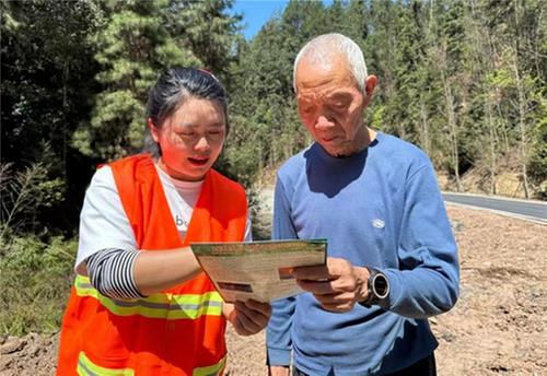 仁寿县：共同参与 守好一座山 护好一片林