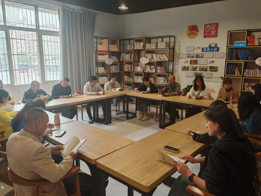 前锋区大佛寺街道开展“书香前锋·全民阅读”活动