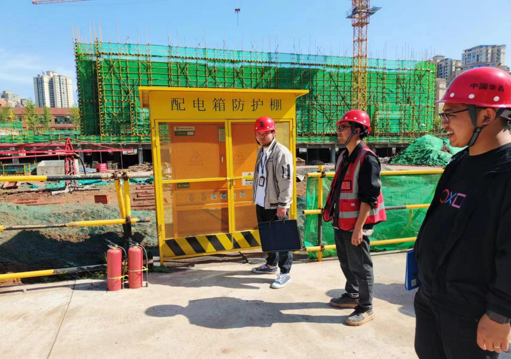 岳池县综合行政执法局：绷紧安全生产弦 把牢文明施工关