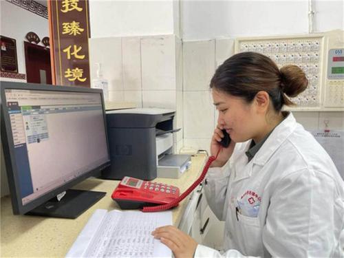 界市镇中心卫生院开展免费体检活动