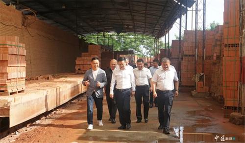 内江市市中区领导调研辖区内重点项目建设等工作