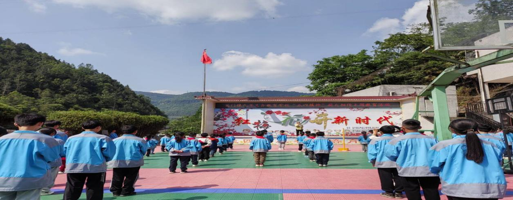 南江县关门镇九义校开展“五四精神 薪火相传”主题活动