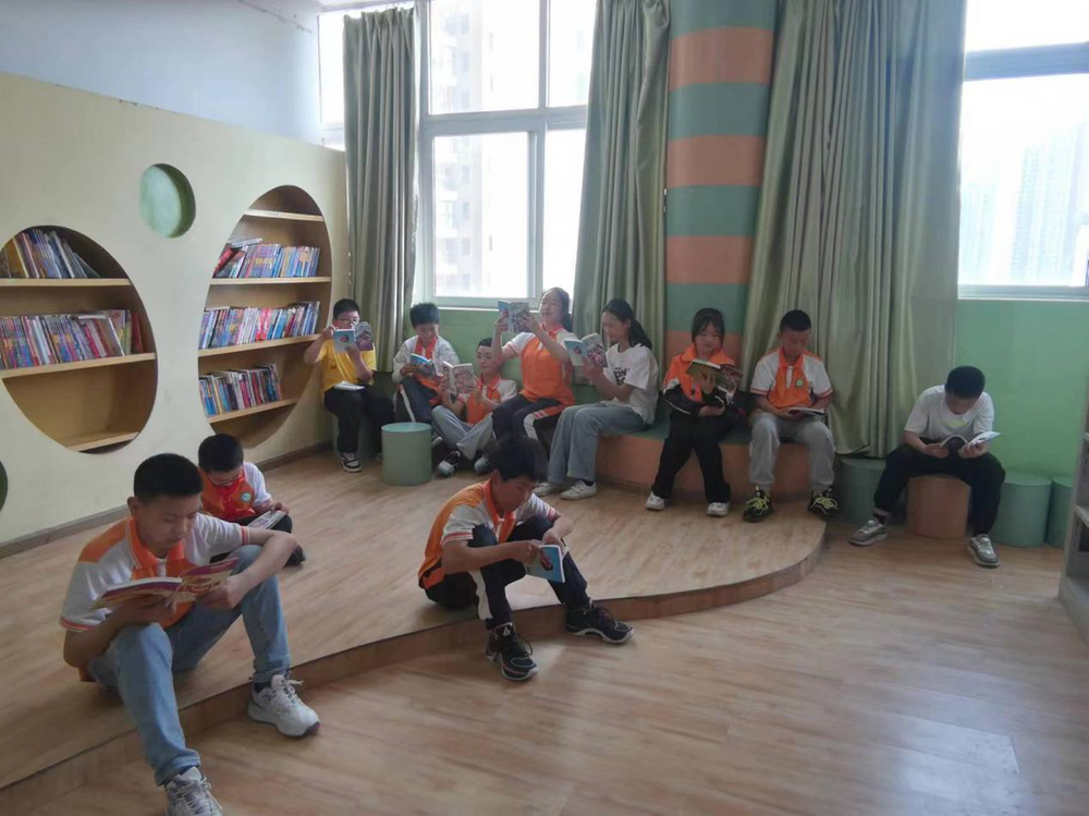 南江县朝阳活动站多举措引领师生快乐阅读