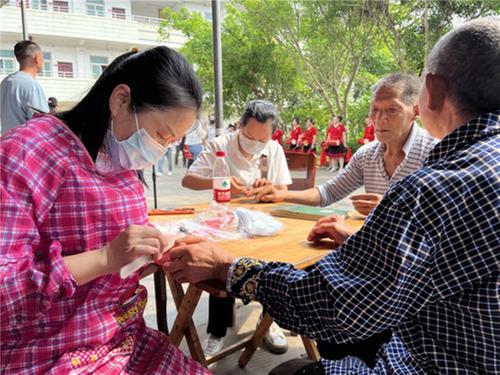 青神县：贴心服务让城市更有温度