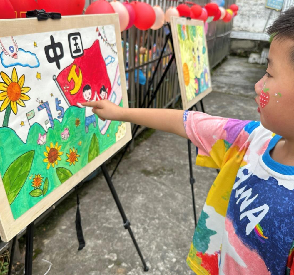 巴州区甘泉小学举行第十五届校园文化艺术节
