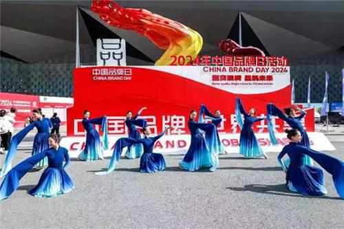 风从眉山来 上海世博馆里刮起“东坡风”