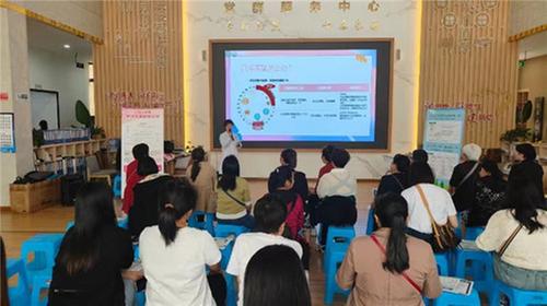 青神县：心系群众服好务 便民惠民暖人心