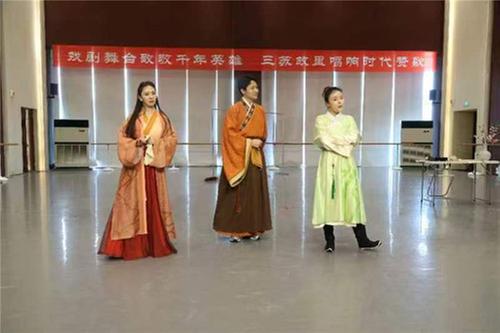 舞台剧《少年苏东坡》“六一”将在眉山首演