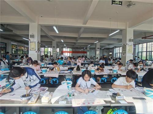 简阳市首届青少年书画传习大会举行