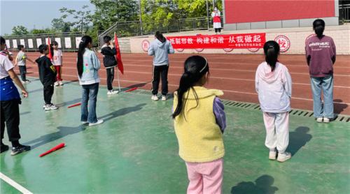 华蓥市科协“六举措”掀起第八个“全国科技工作者日”高潮