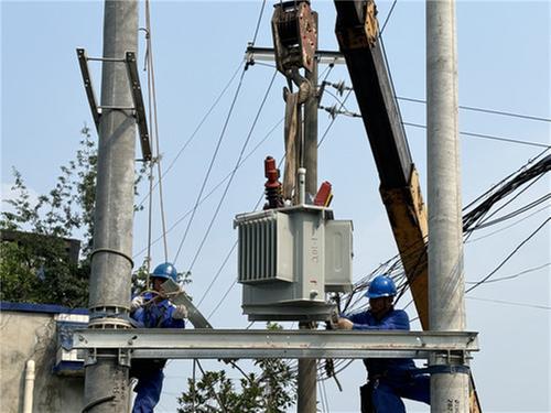 丹棱县：升级改造农村电网  护航群众用电无忧