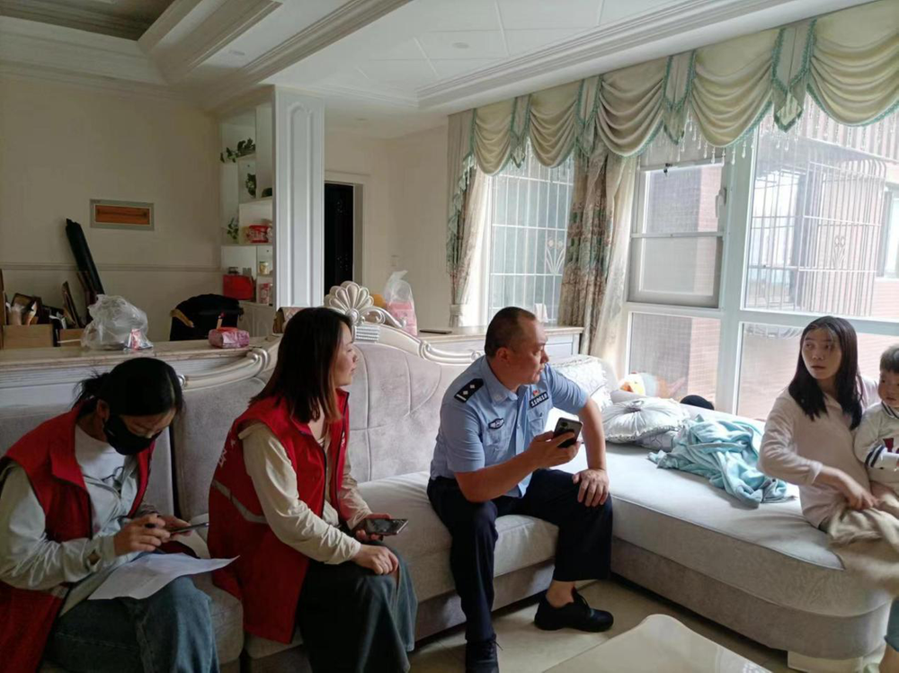 仁寿县怀仁街道:网格面对面 反诈宣传不停歇