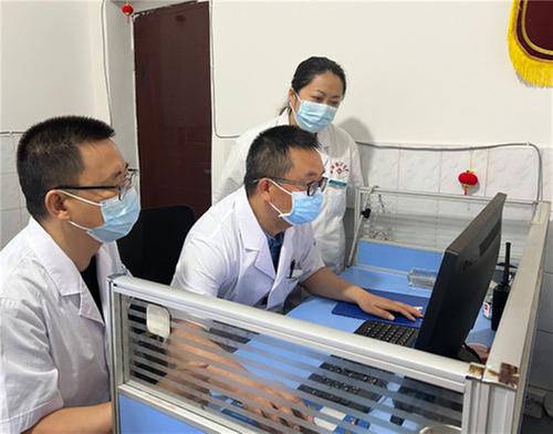 洪雅县：强功能 建专科 提服务 稳步推进乡村医疗卫生体系建设