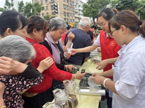 三台县芦溪镇中心卫生院：传承中医文化 暖心义诊送健康