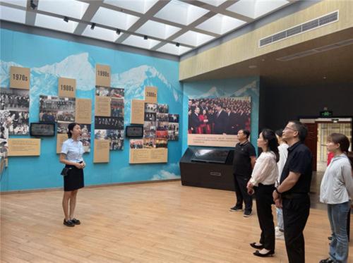 内江隆昌市科协党支部开展党纪教育主题党日活动