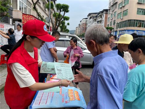 前锋区大佛寺街道：“全民禁毒宣传月”活动有声有色
