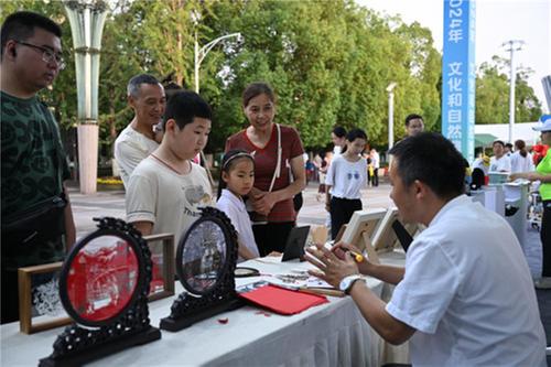 观赏非遗风彩 再现非遗之美
