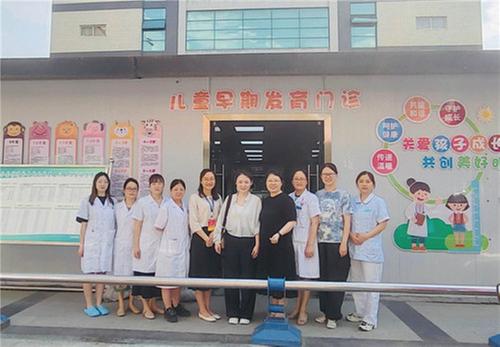 绵阳市儿童保健质控中心专家到芦溪镇中心卫生院开展业务指导