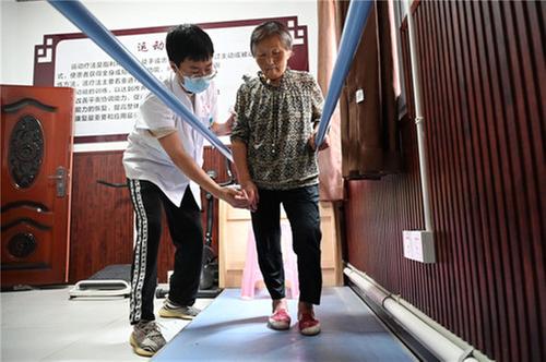 内江市东兴区：中医有“礼” 群众享“福利”