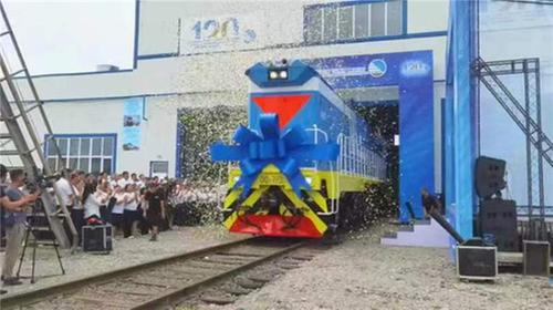 哈萨克斯坦喜迎“中车资阳造”首台CKD6S型机车