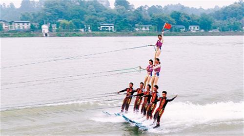 青神县：水上运动发展驶入全新赛道