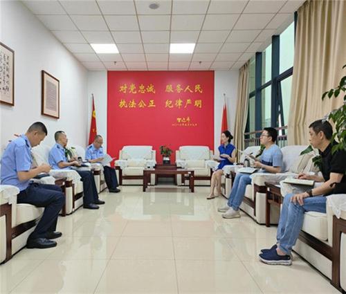 什邡市：医警协同，多管齐下共筑防艾屏障