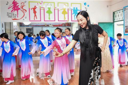 蓬安县：暑假学戏曲 国粹永传承