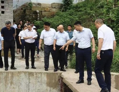 内江市市中区领导赴全安镇和白马镇调研