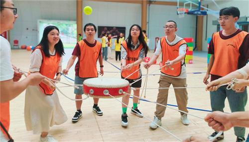 青神县举办2024年夏季青年人才交流活动