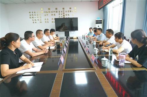 富顺县东湖社区卫生服务中心到荣县精神病医院交流学习