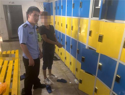 华蓥市公安局破获一起手机盗窃案