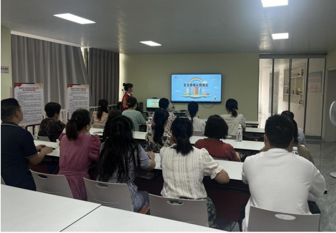 隆昌市科协开展用电安全科普宣传活动