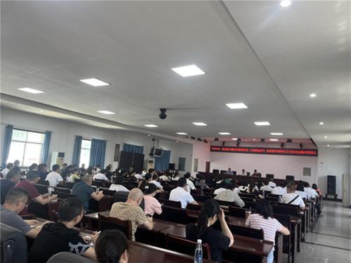 东坡区市场监督管理局开展大型食品销售单位（含连锁超市）及集贸市场开办方食品安全集中培训会