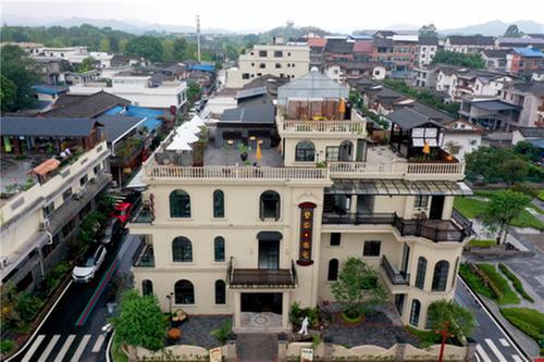 广安区牌坊村有了全市首家老上海民国风情特色民宿