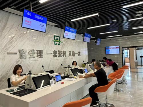 丹棱县：高效办成一件事  服务上“新”更上“心”