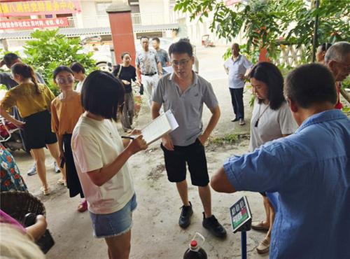 三台县八洞镇卫生院积极参与“以购代捐”活动，助力乡村振兴