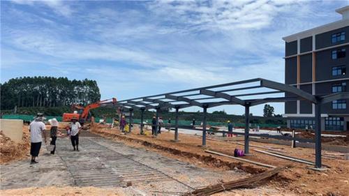 丹棱县：战高温 斗酷暑 项目建设热度不减