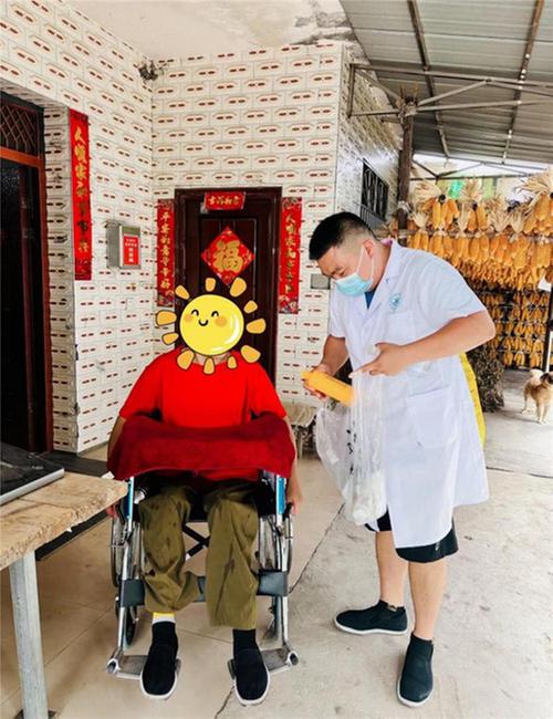 什邡市湔氐镇卫生院 ：“导尿管”牵起的医患情