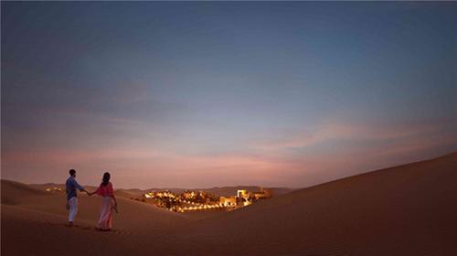不一样的黄金周：与爱人探秘阿布扎比的夜色魅力