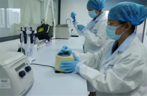 眉山天府公安有一对“95后”法医“姐妹花”